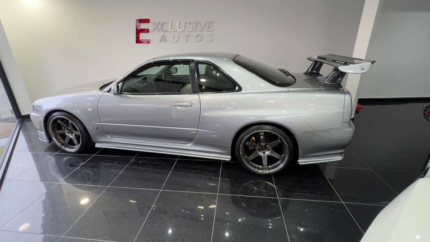 Used Nissan Skyline 1999 for sale - 76601782: Photo 58