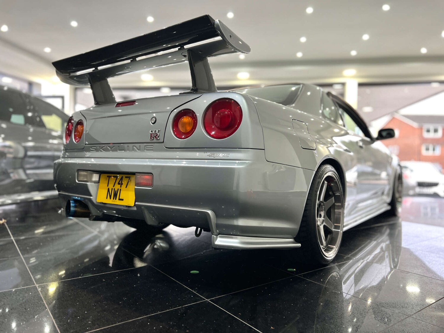Used Nissan Skyline 1999 for sale - 76601782: Photo 64