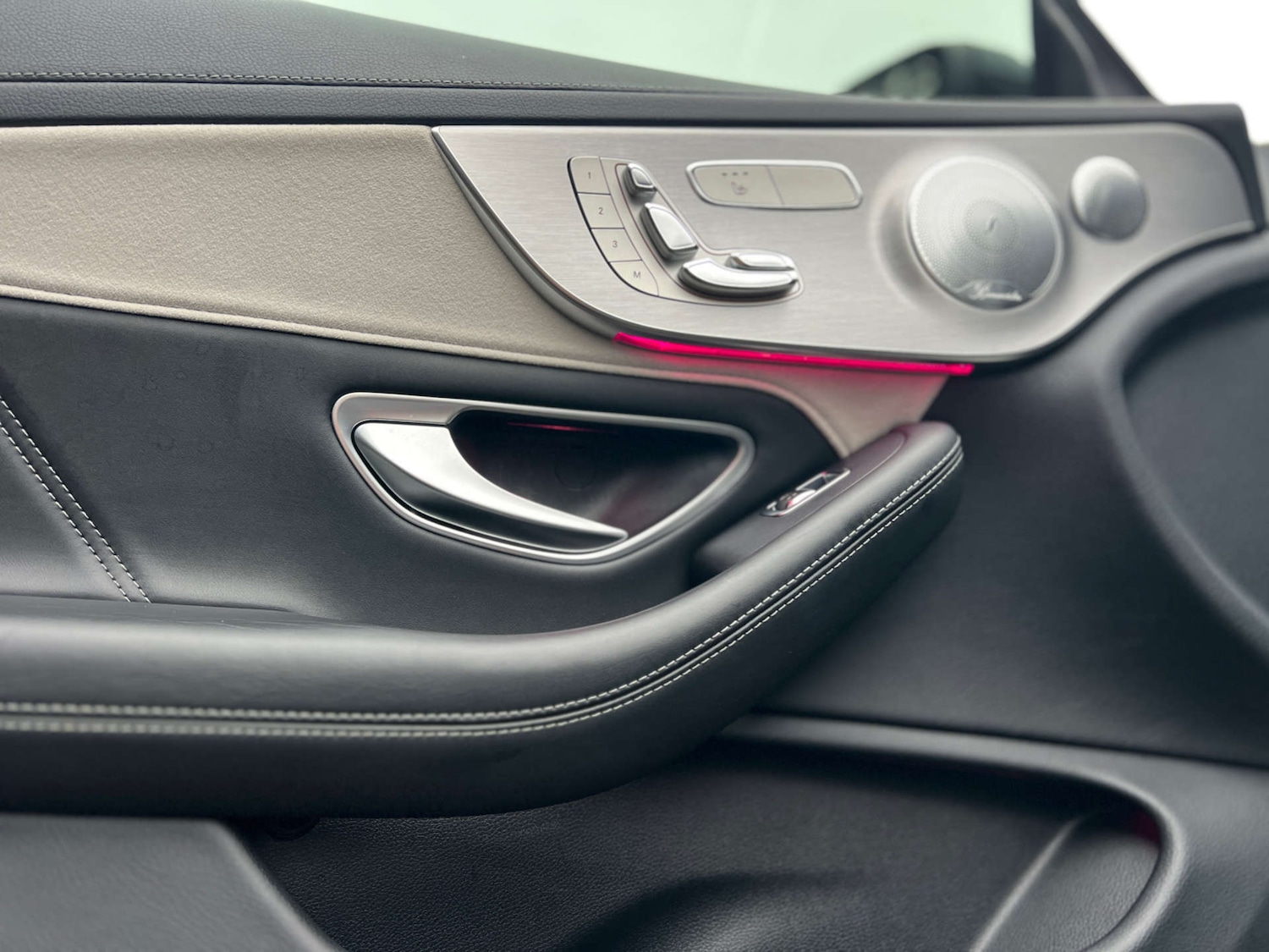 Used Mercedes-Benz C Class 2019 for sale - 77494148: Photo 23