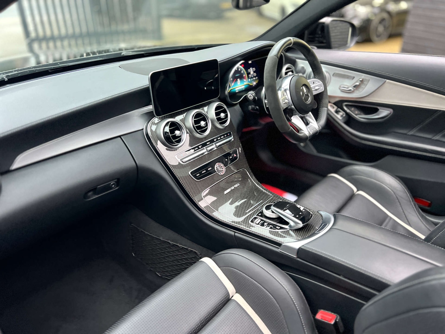 Used Mercedes-Benz C Class 2019 for sale - 77494148: Photo 45