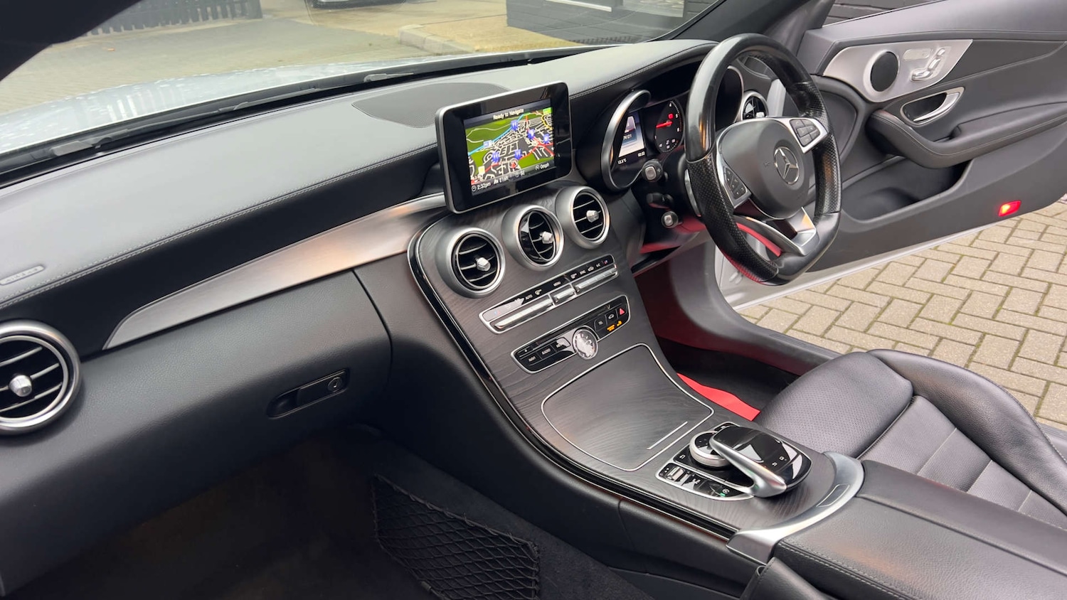 Used Mercedes-Benz C Class 2016 for sale - 76888036: Photo 11