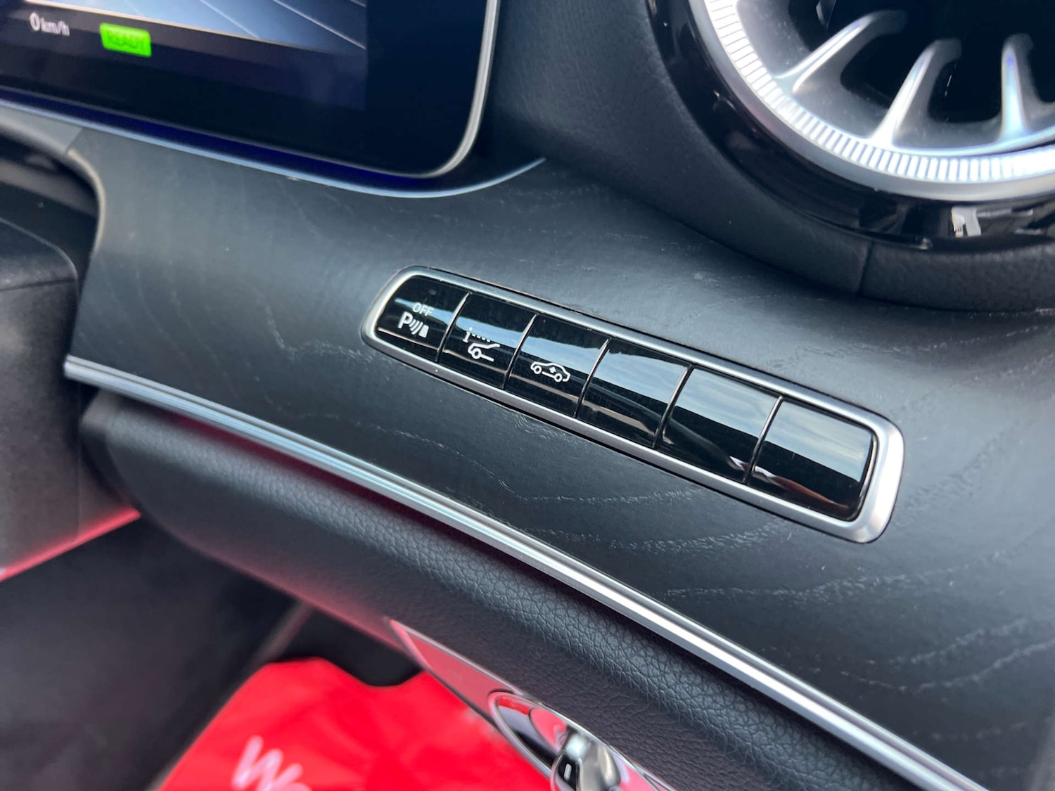 Used Mercedes-Benz E Class 2019 for sale - 76758965: Photo 31