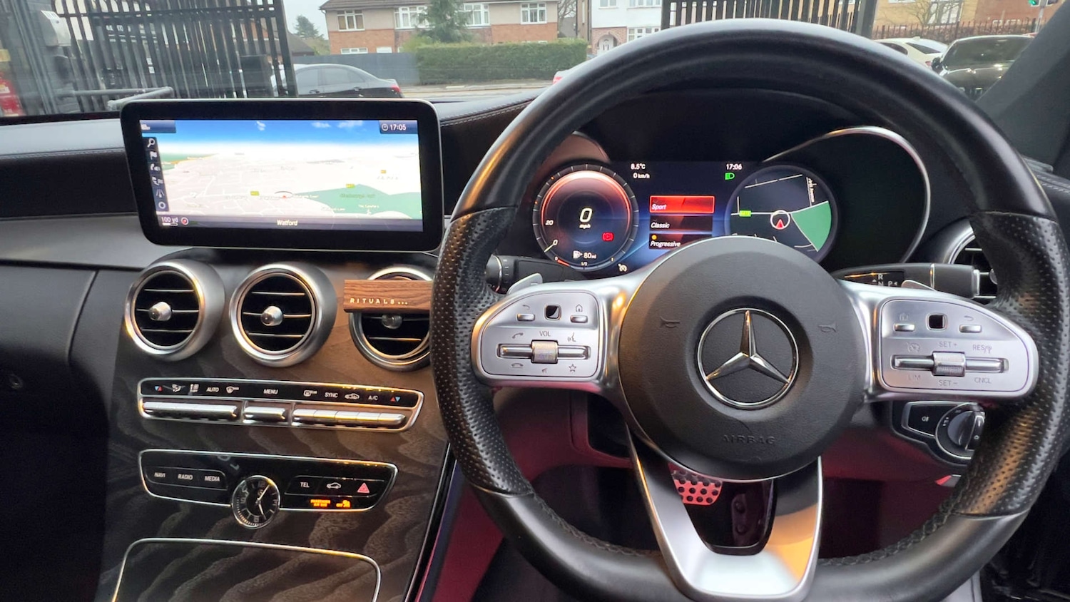 Used Mercedes-Benz C Class 2019 for sale - 77802741: Photo 16