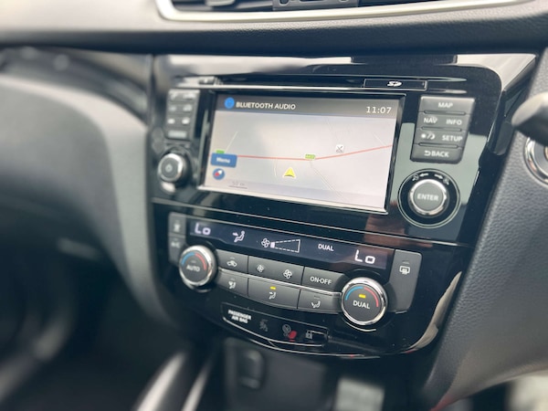 Used Nissan Qashqai 2015 for sale - 76278439: Photo 21