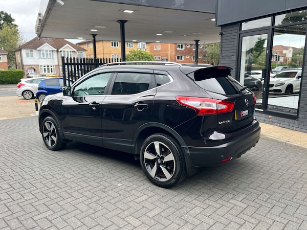 Used Nissan Qashqai 2015 for sale - 76278439: Photo 7