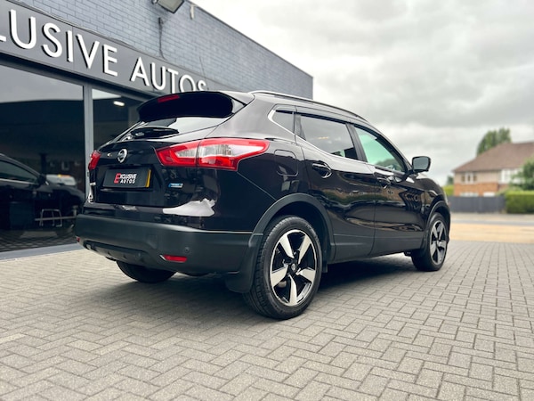 Used Nissan Qashqai 2015 for sale - 76278439: Photo 9
