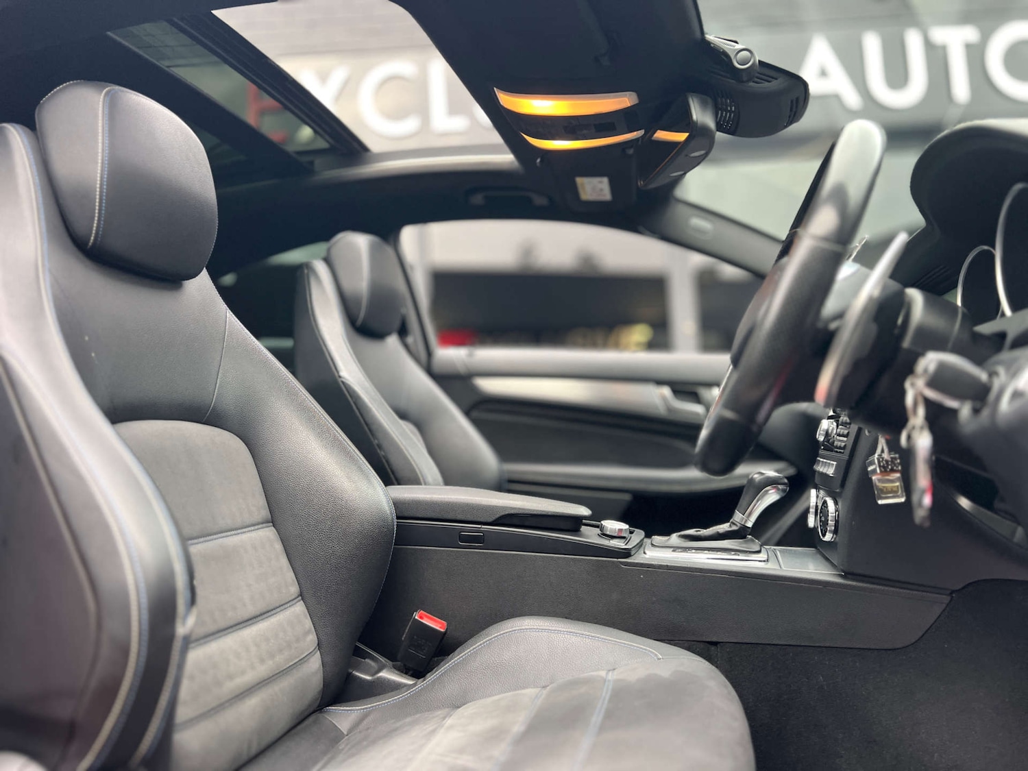 Used Mercedes-Benz C Class 2015 for sale - 77201547: Photo 11