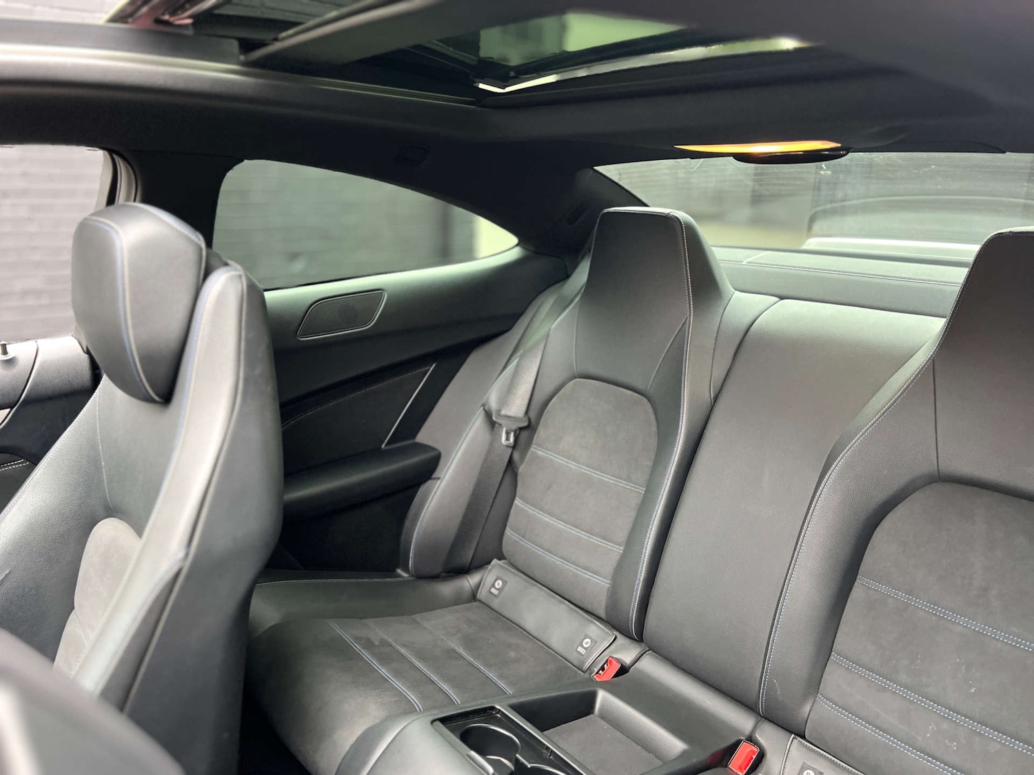 Used Mercedes-Benz C Class 2015 for sale - 77201547: Photo 9