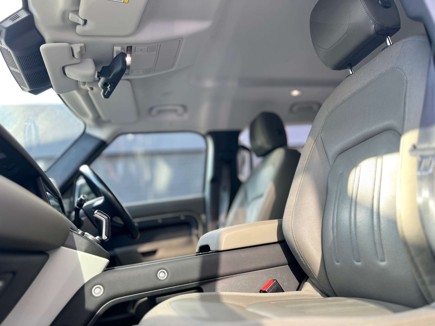 Used Land Rover Defender 110 2020 for sale - 76352597: Photo 24