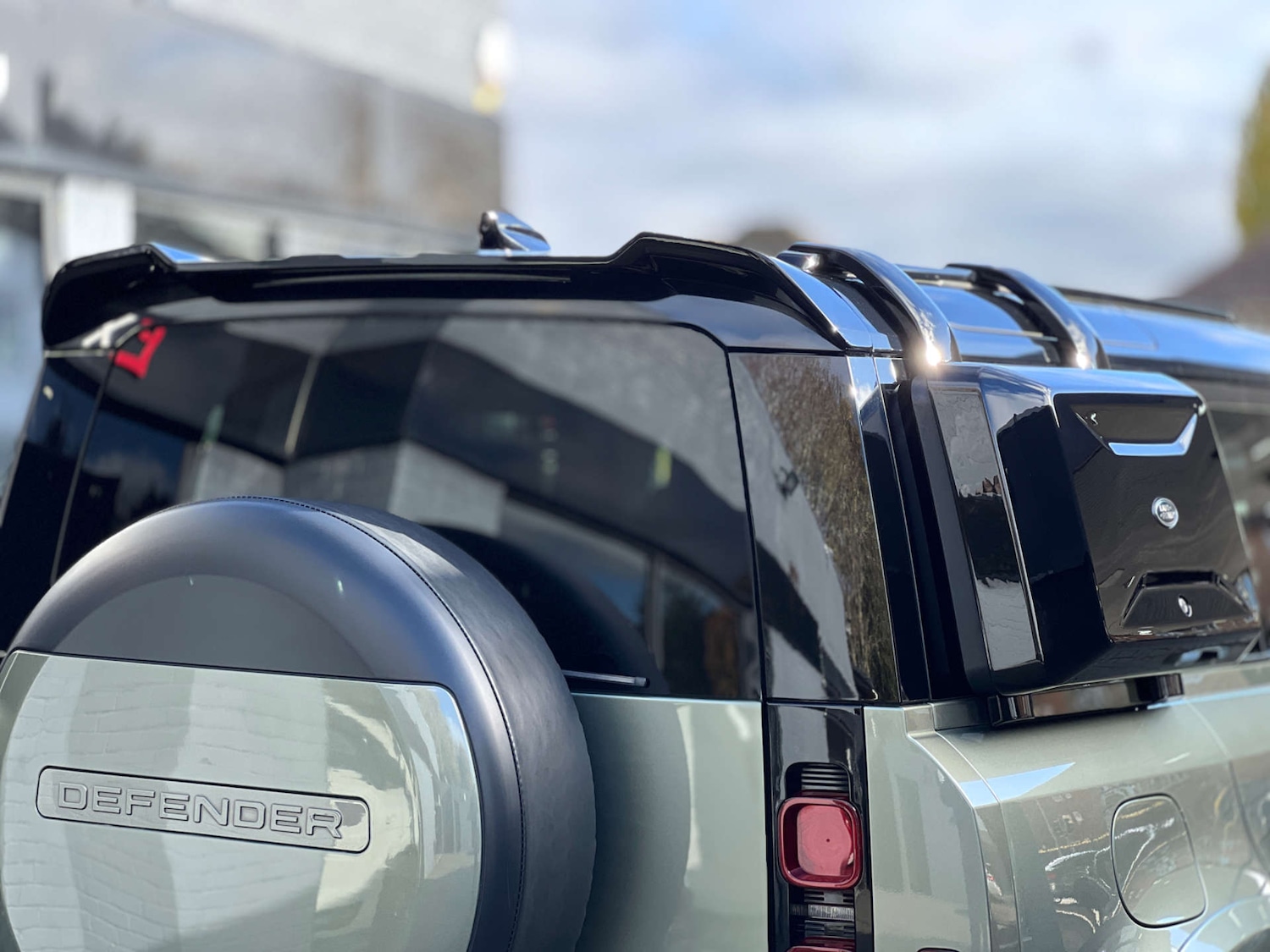 Used Land Rover Defender 110 2020 for sale - 76352597: Photo 32