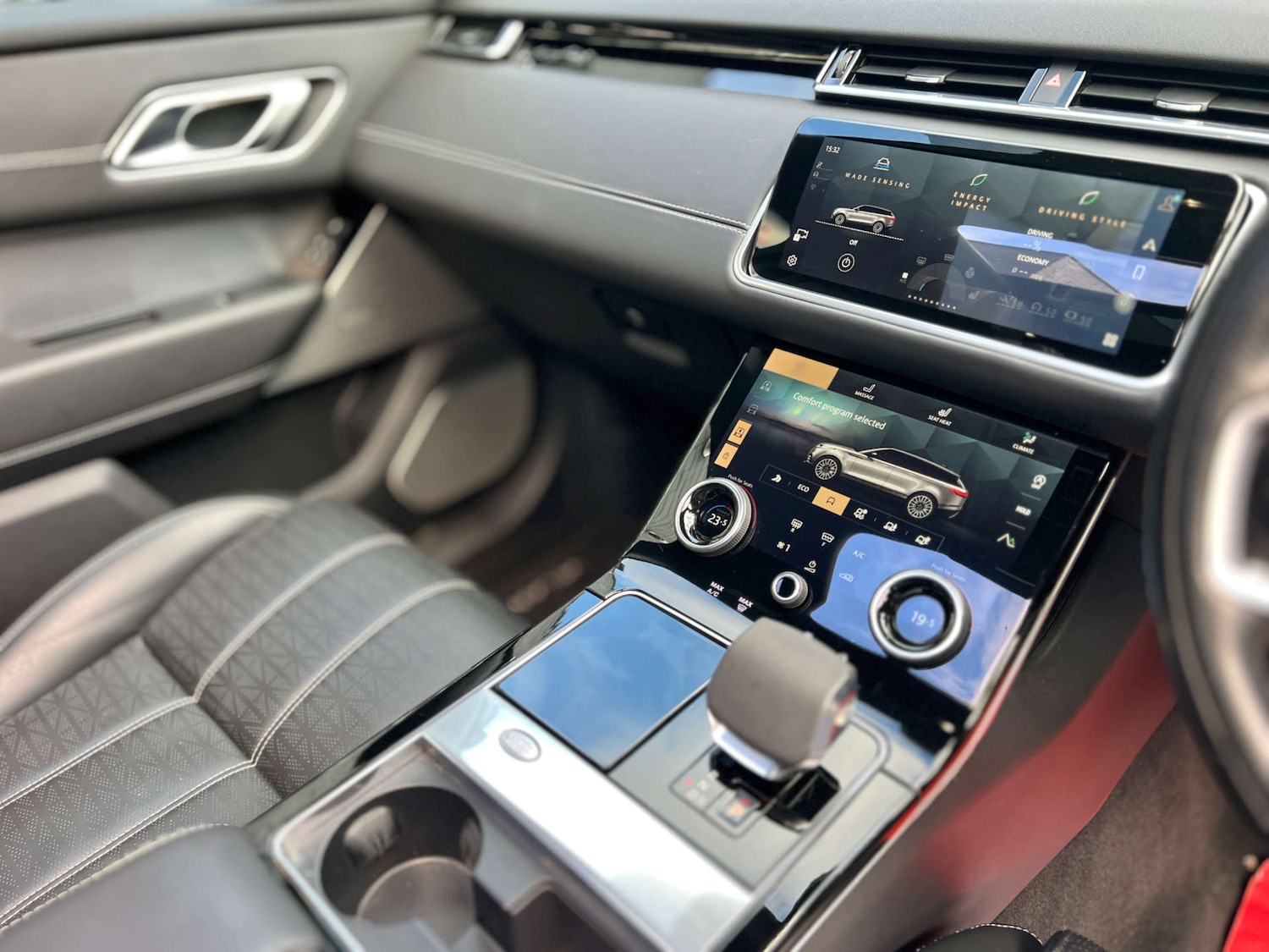 Used Land Rover Range Rover Velar 2021 for sale - 76600834: Photo 31