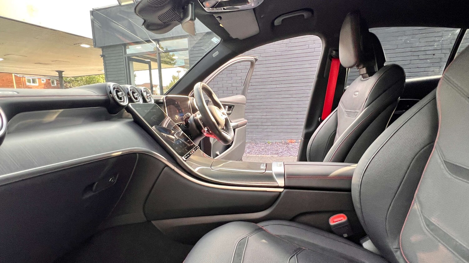 Used Mercedes-Benz GLC 2024 for sale - 76005313: Photo 27