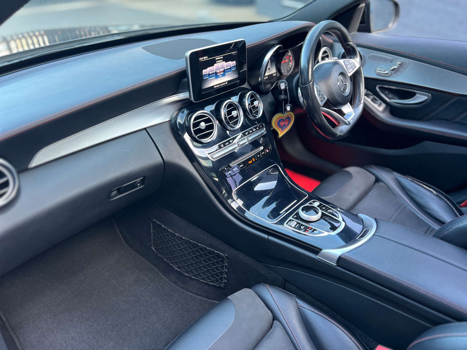 Used Mercedes-Benz C Class 2017 for sale - 76600714: Photo 16