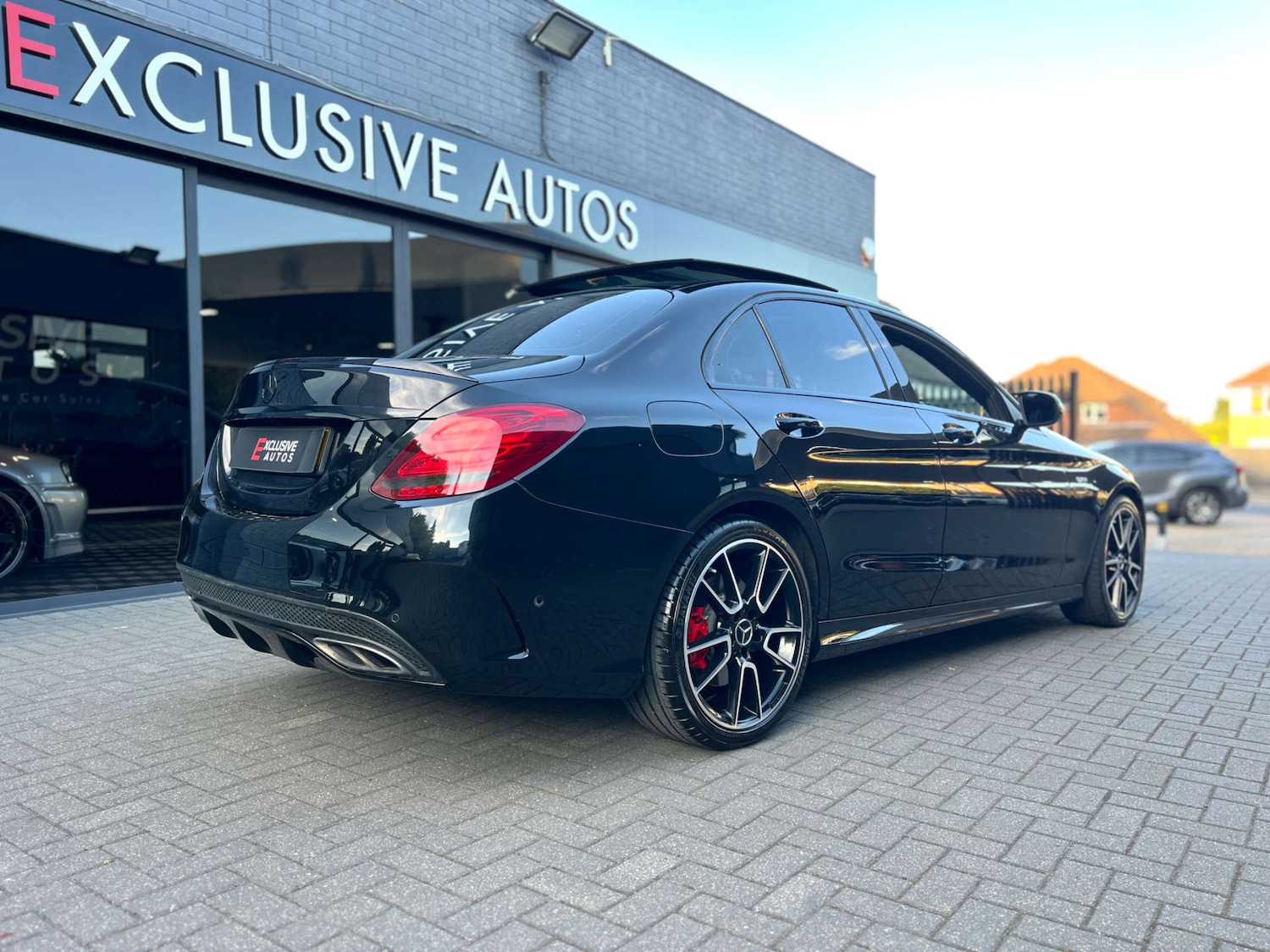Used Mercedes-Benz C Class 2017 for sale - 76600714: Photo 3