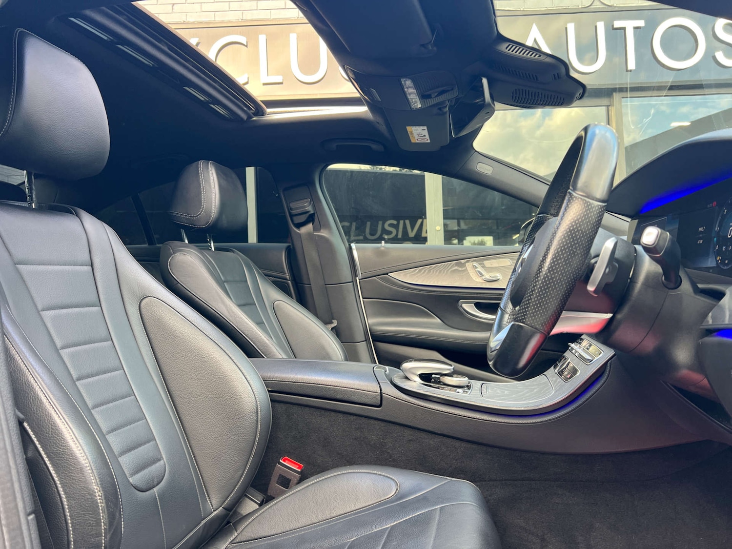 Used Mercedes-Benz CLS 2018 for sale - 76600585: Photo 2