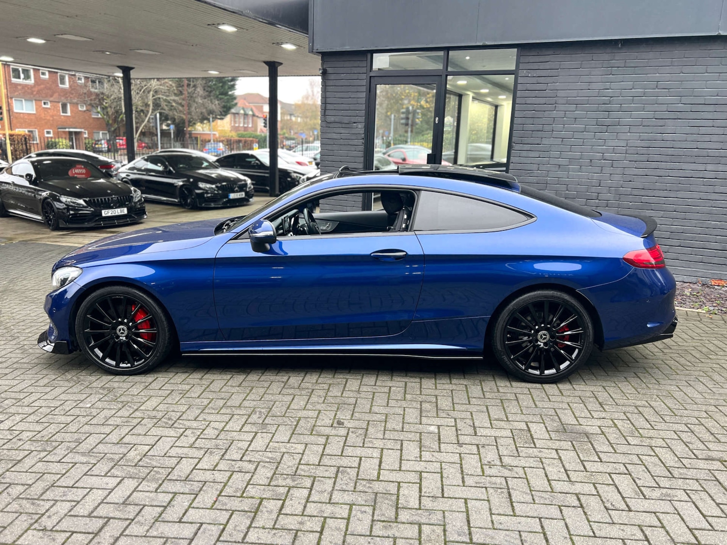 Used Mercedes-Benz C Class 2018 for sale - 76596635: Photo 12