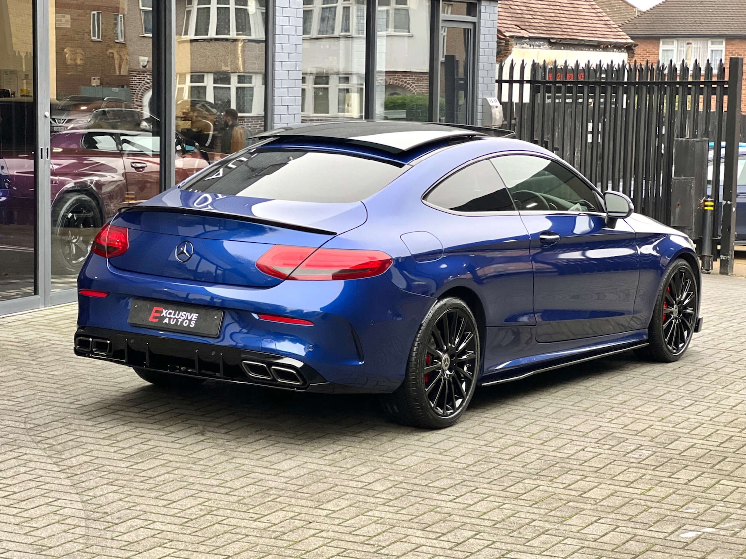 Used Mercedes-Benz C Class 2018 for sale - 76596635: Photo 3
