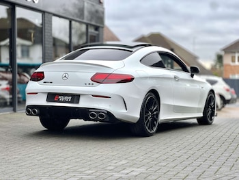 Used Mercedes-Benz C Class 2019 for sale - 76643742: Photo