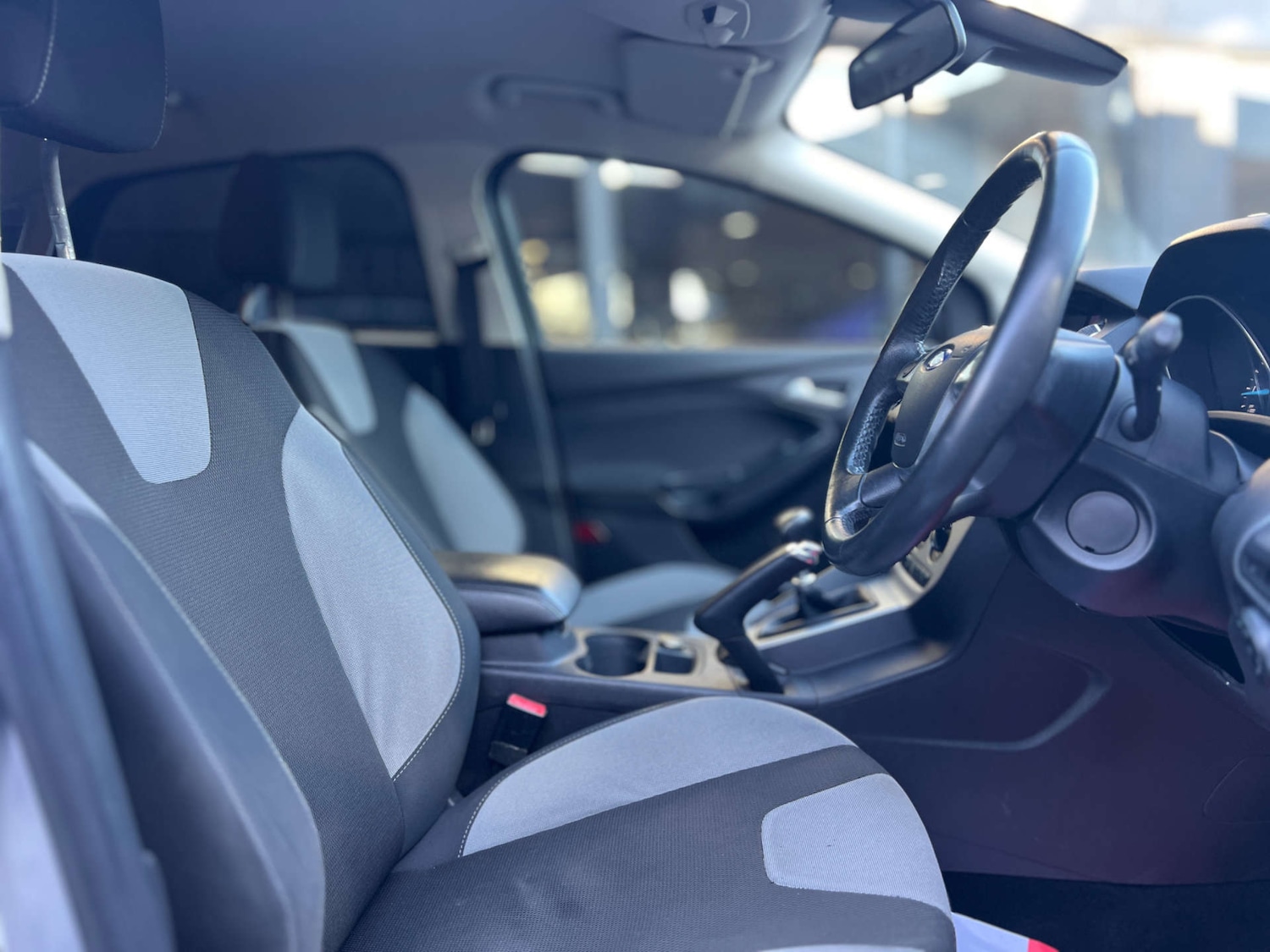 Used Ford Focus 2013 for sale - 76848473: Photo 4