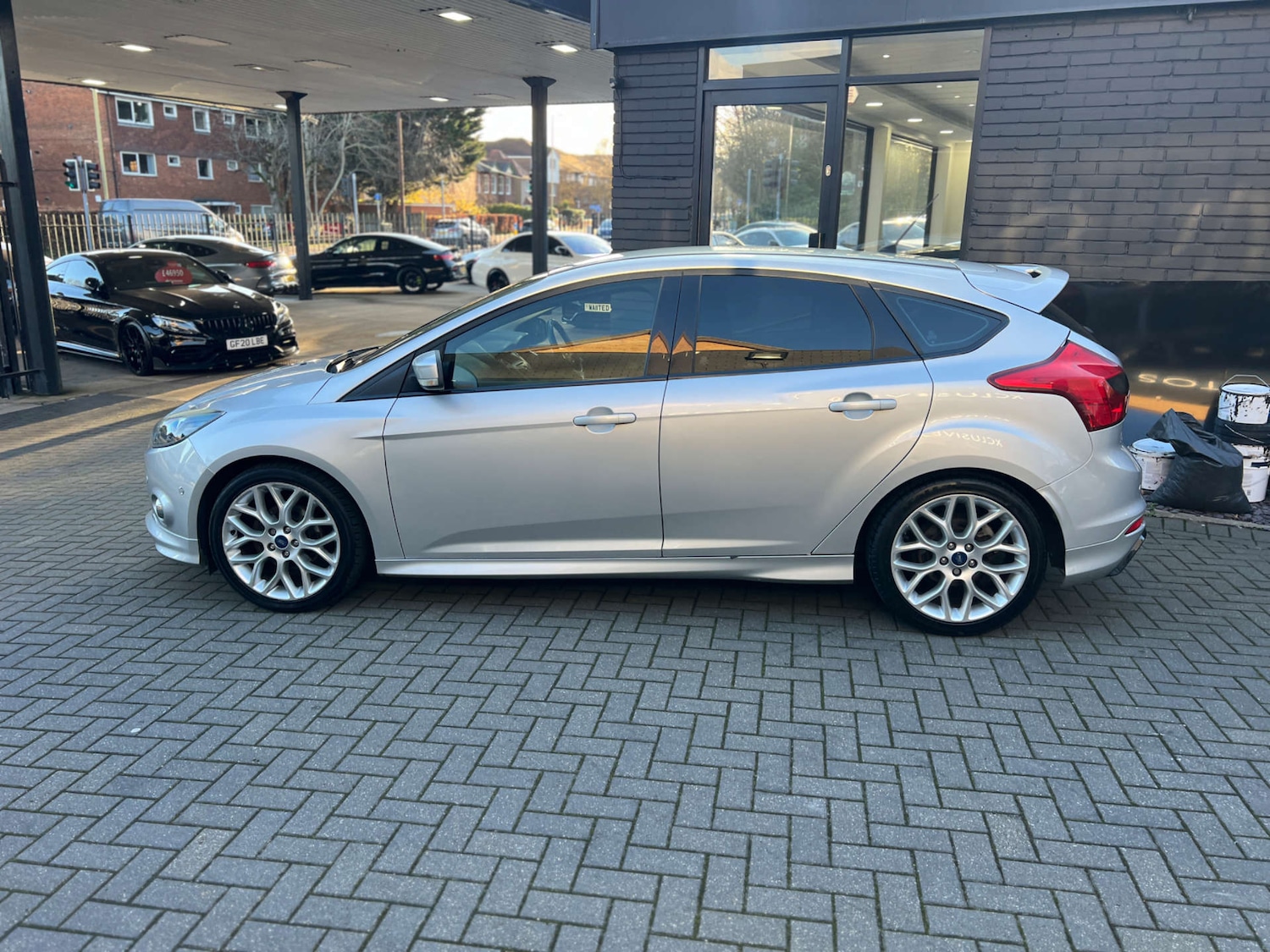 Used Ford Focus 2013 for sale - 76848473: Photo 9
