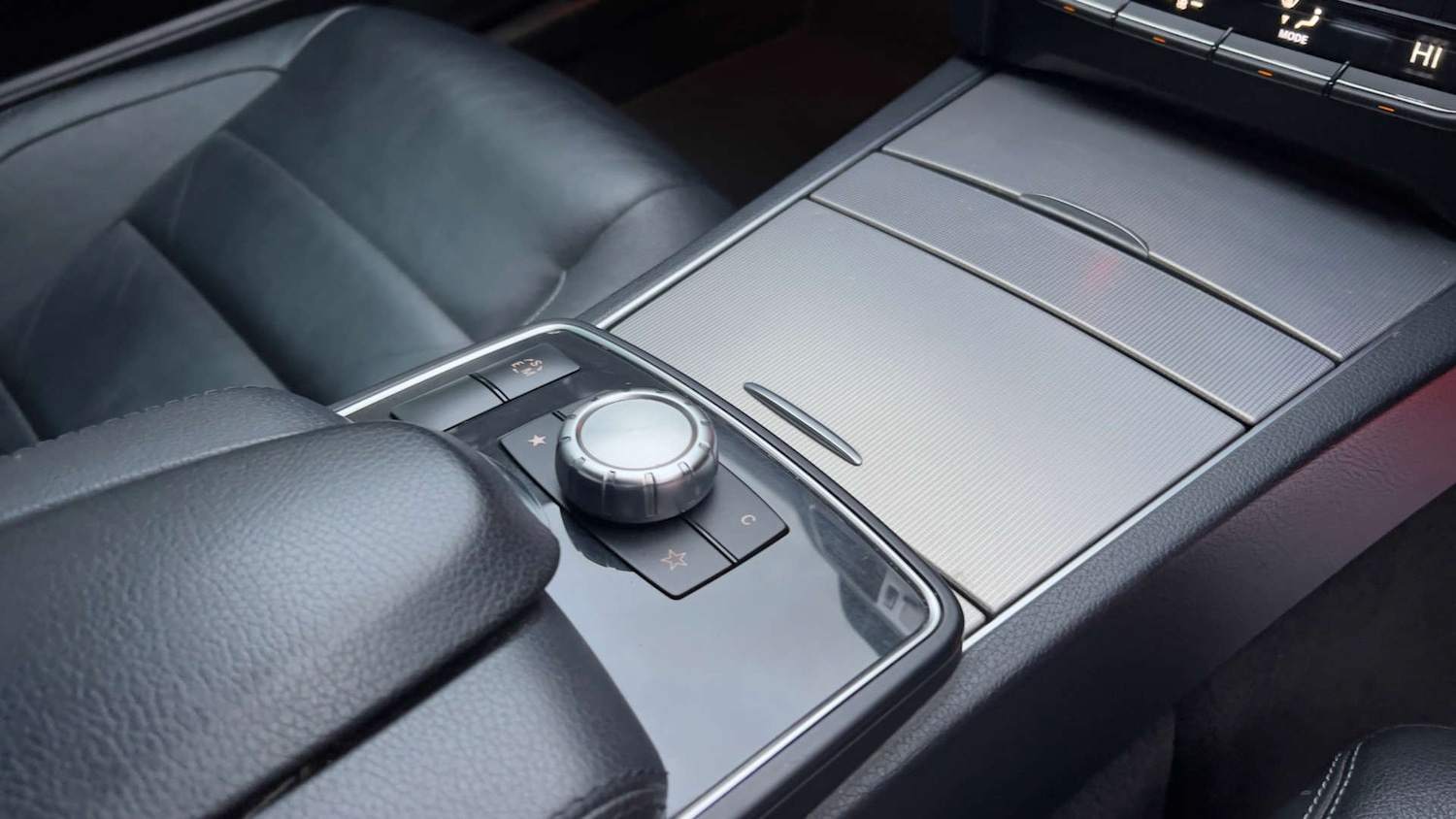 Used Mercedes-Benz E Class 2014 for sale - 76497667: Photo 15