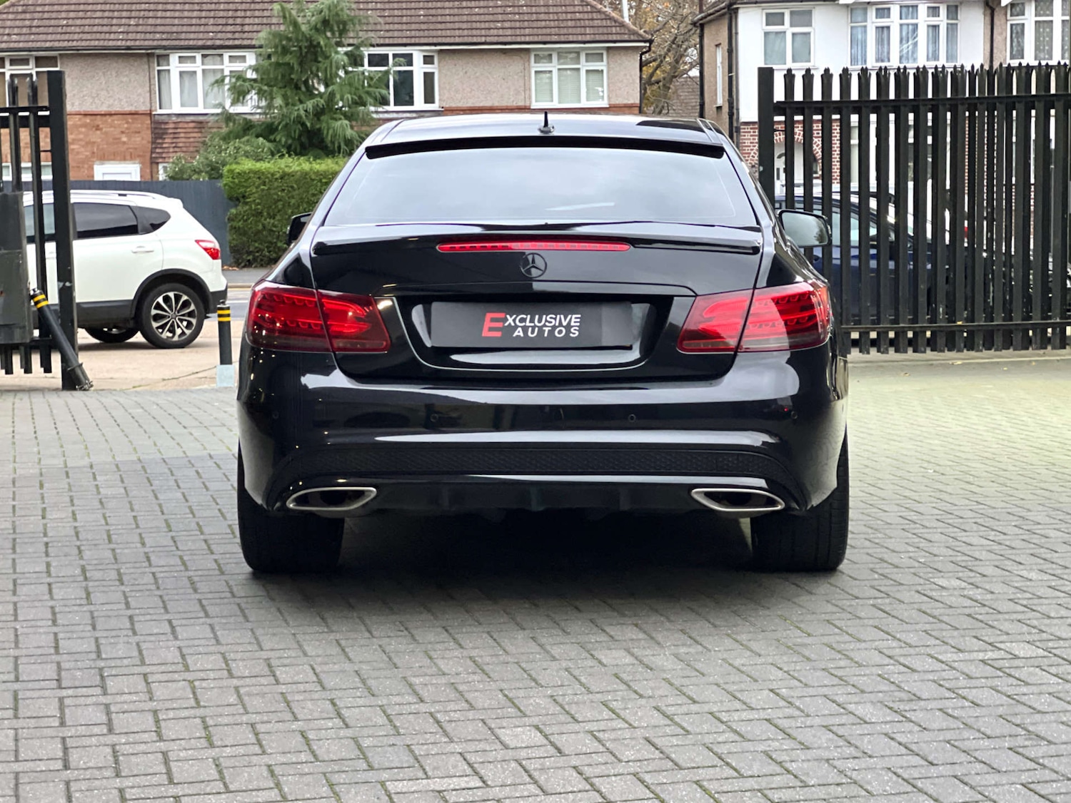 Used Mercedes-Benz E Class 2014 for sale - 76497667: Photo 5