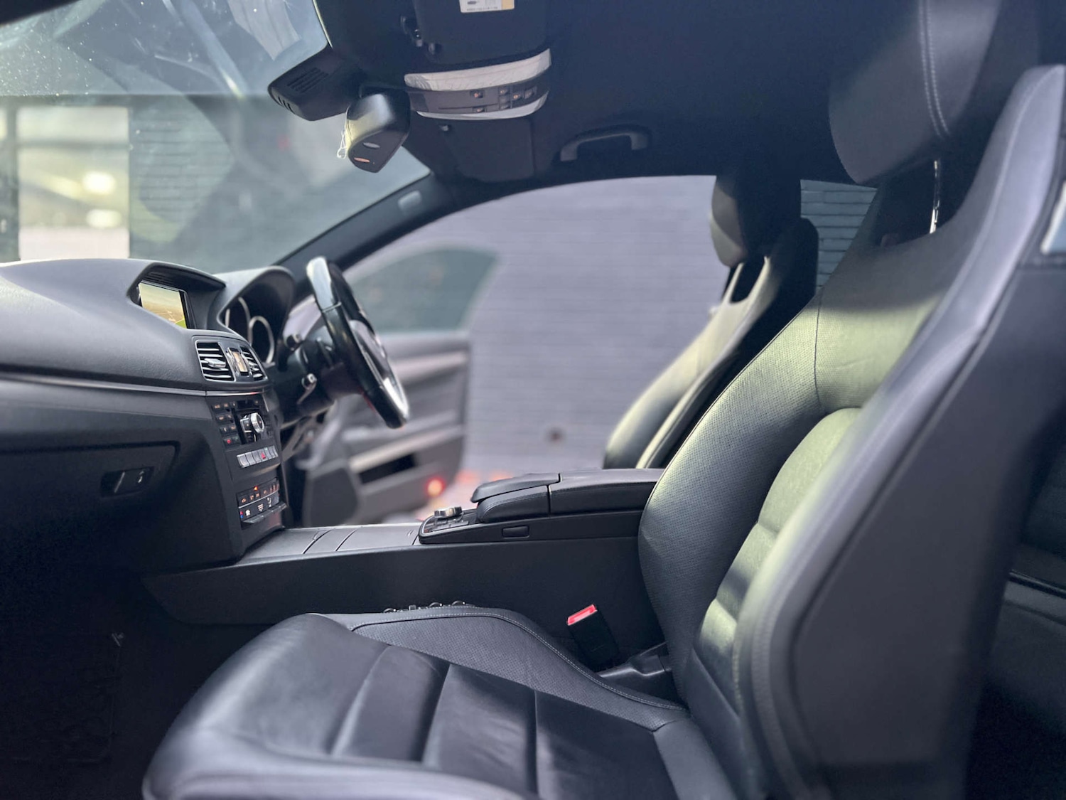 Used Mercedes-Benz E Class 2014 for sale - 76497667: Photo 6