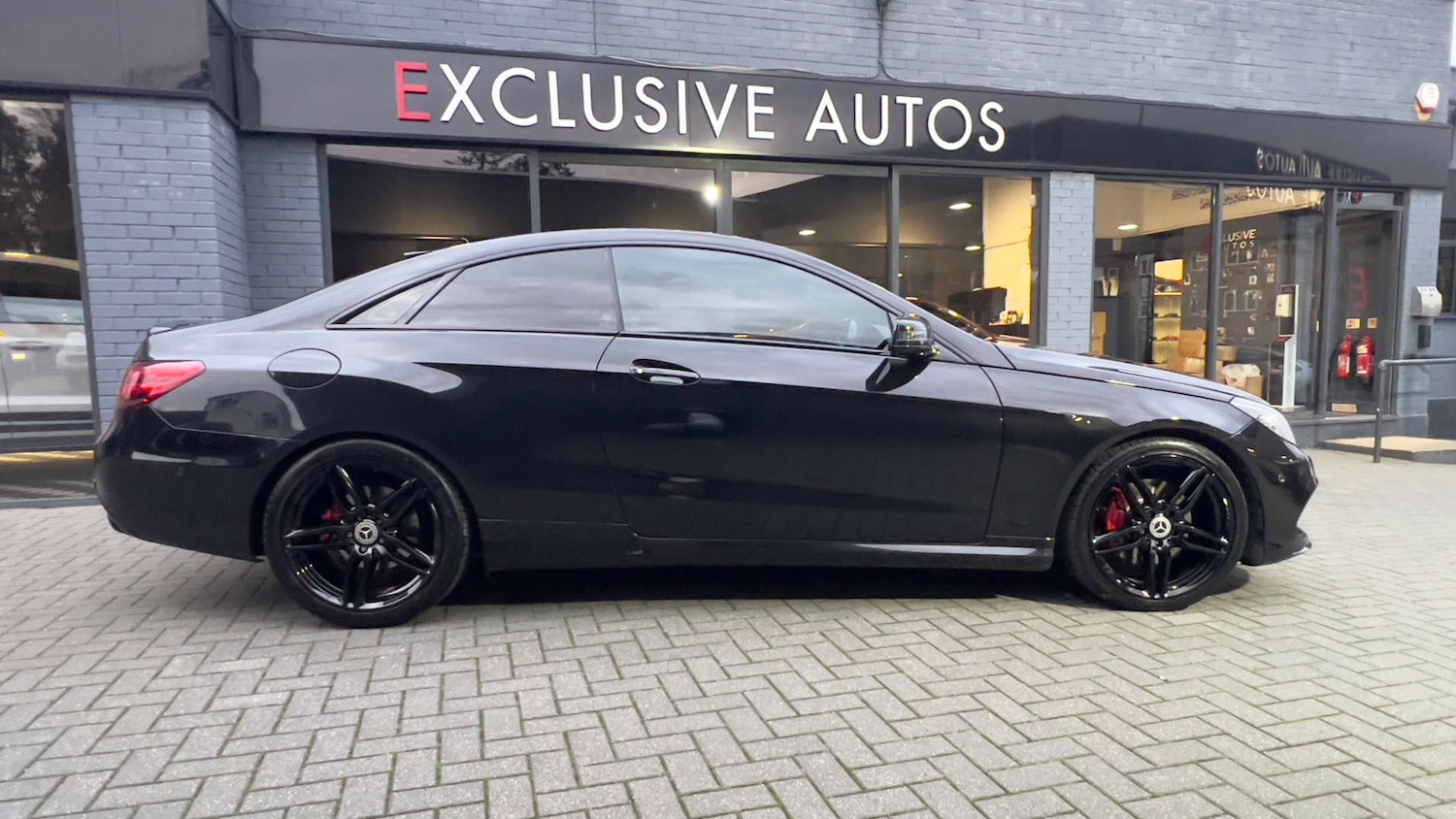 Used Mercedes-Benz E Class 2014 for sale - 76497667: Photo 9