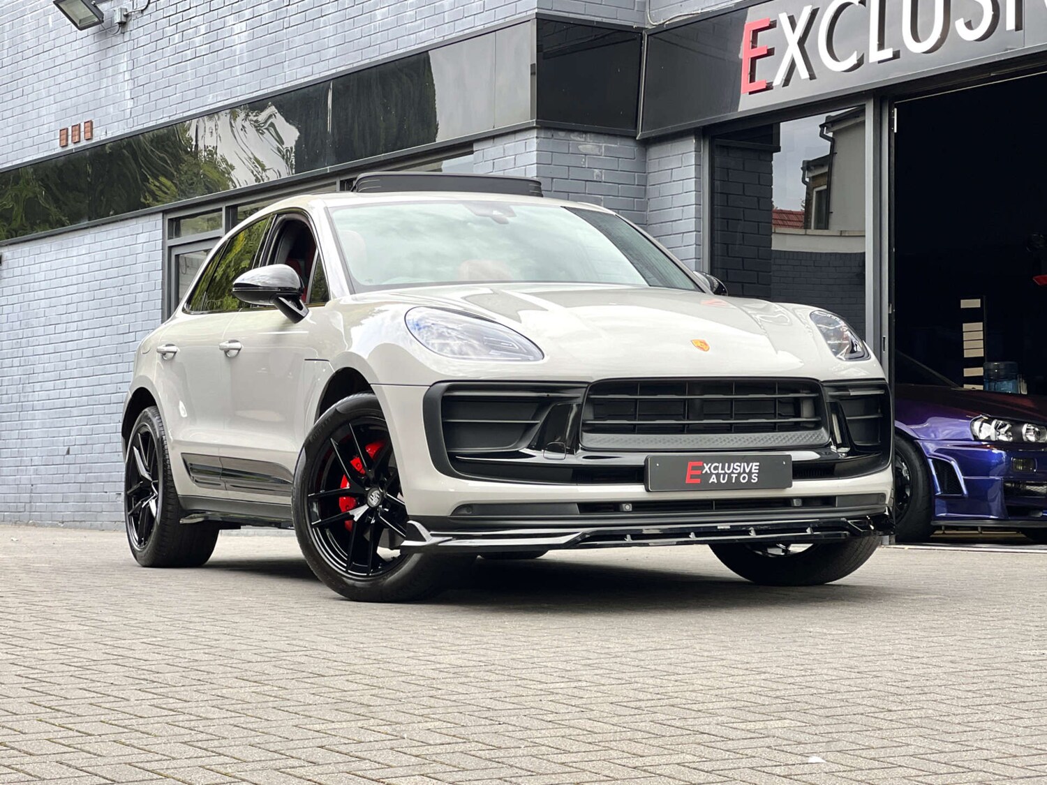 Used Porsche Macan 2023 for sale - 75995198: Photo 15