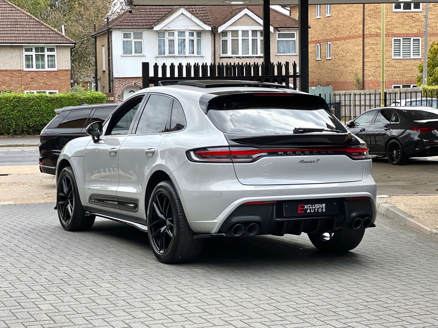 Used Porsche Macan 2023 for sale - 75995198: Photo 24