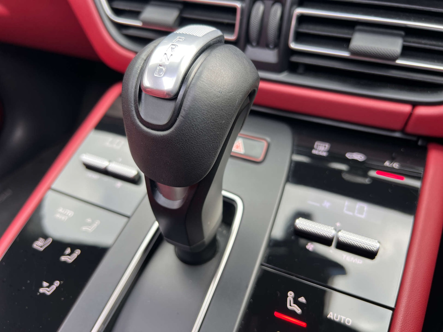Used Porsche Macan 2023 for sale - 75995198: Photo 27