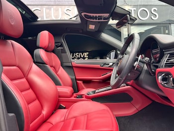 Used Porsche Macan 2023 for sale - 75995198: Photo 2