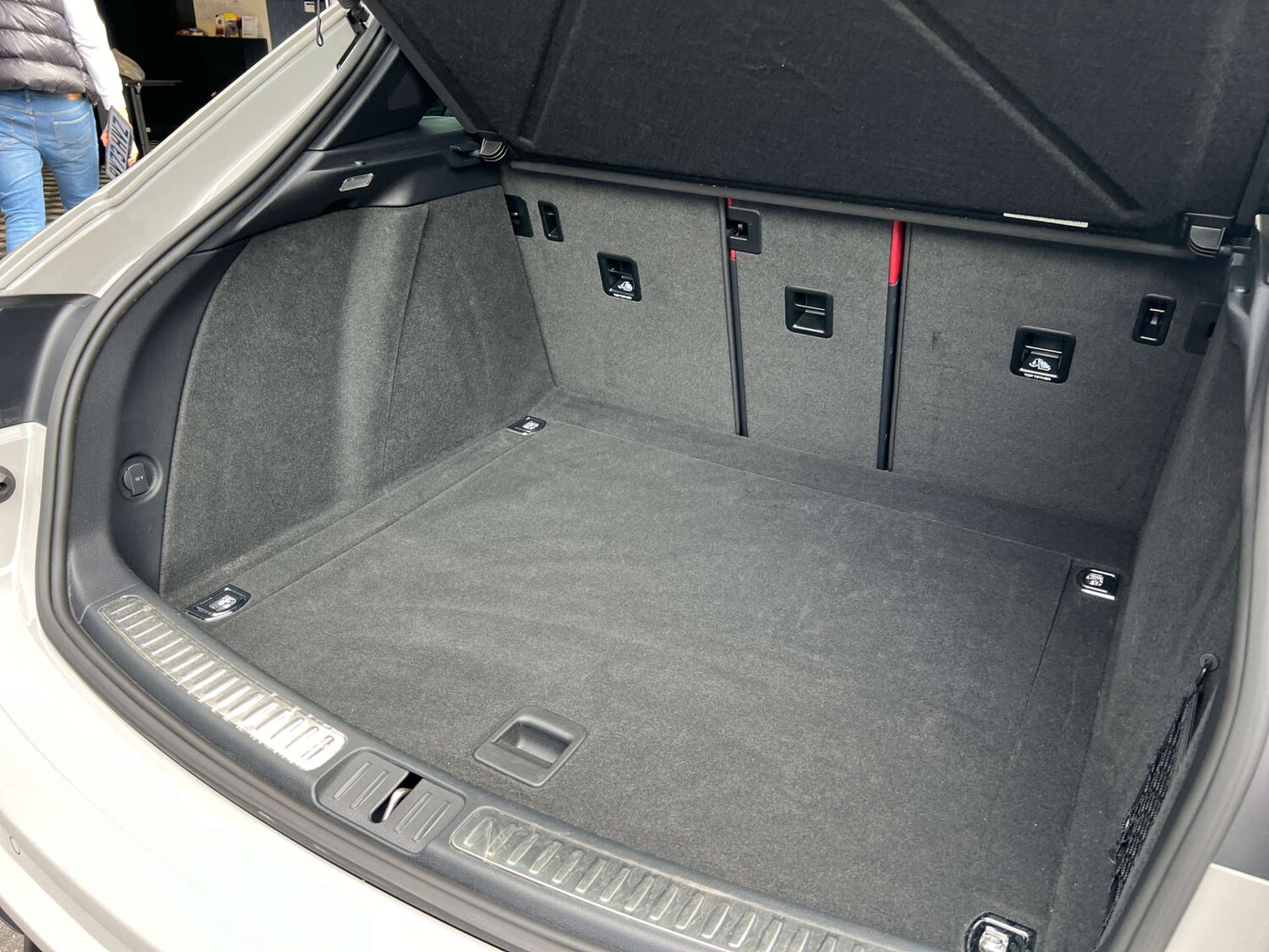 Used Porsche Macan 2023 for sale - 75995198: Photo 37