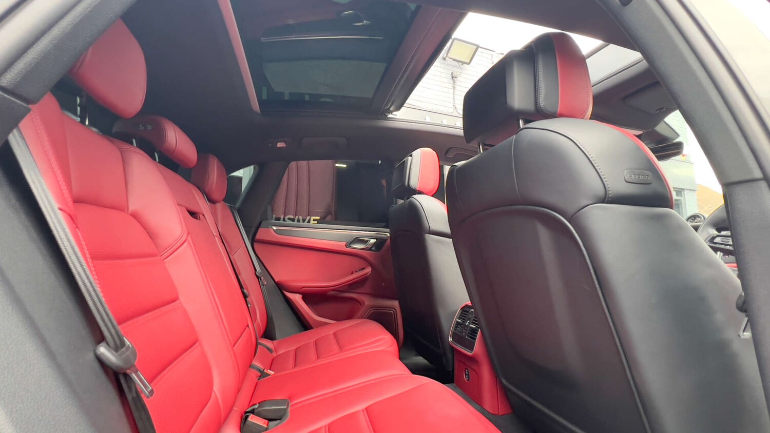 Used Porsche Macan 2023 for sale - 75995198: Photo 48