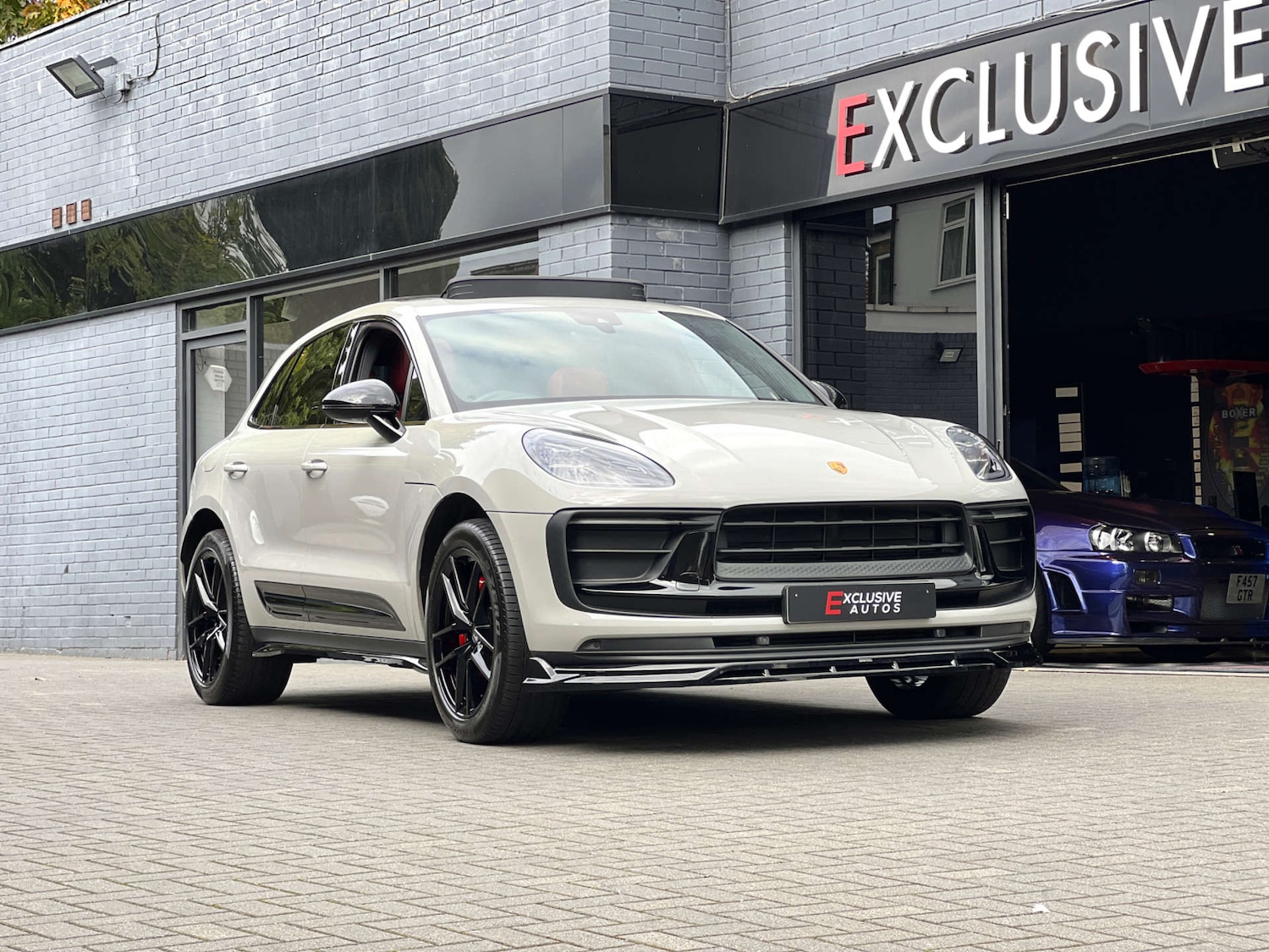 Used Porsche Macan 2023 for sale - 75995198: Photo 55