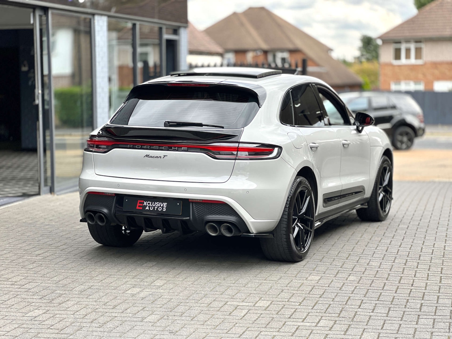 Used Porsche Macan 2023 for sale - 75995198: Photo 63