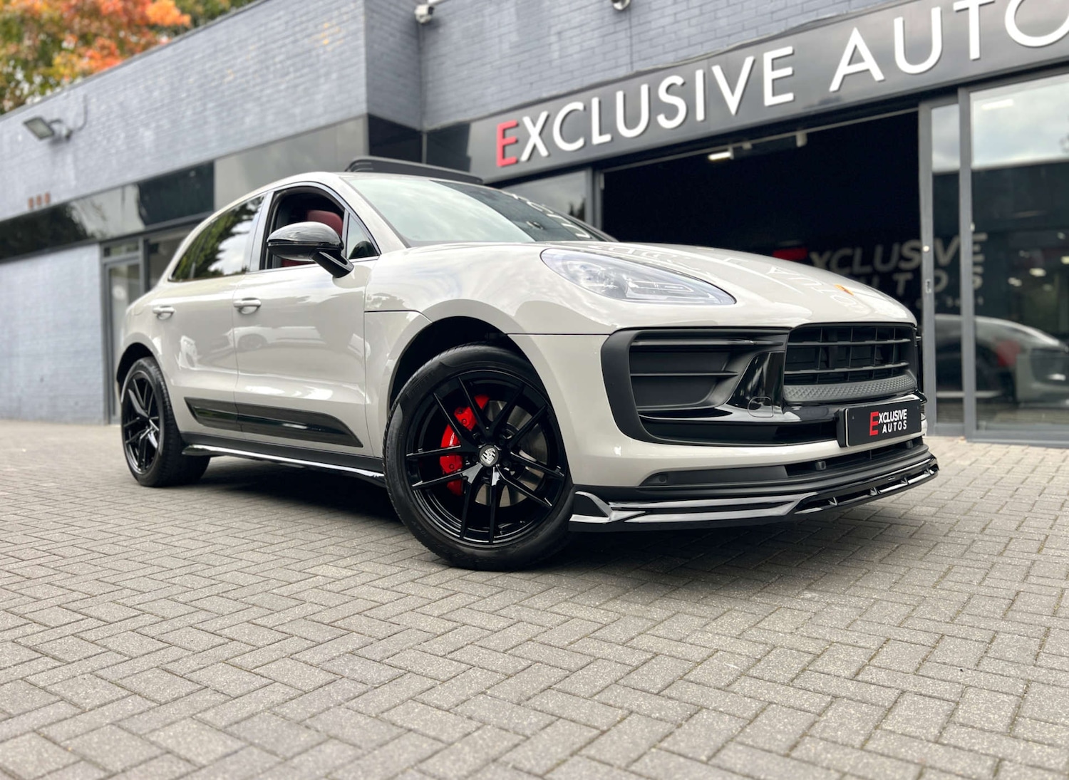 Used Porsche Macan 2023 for sale - 75995198: Photo 65