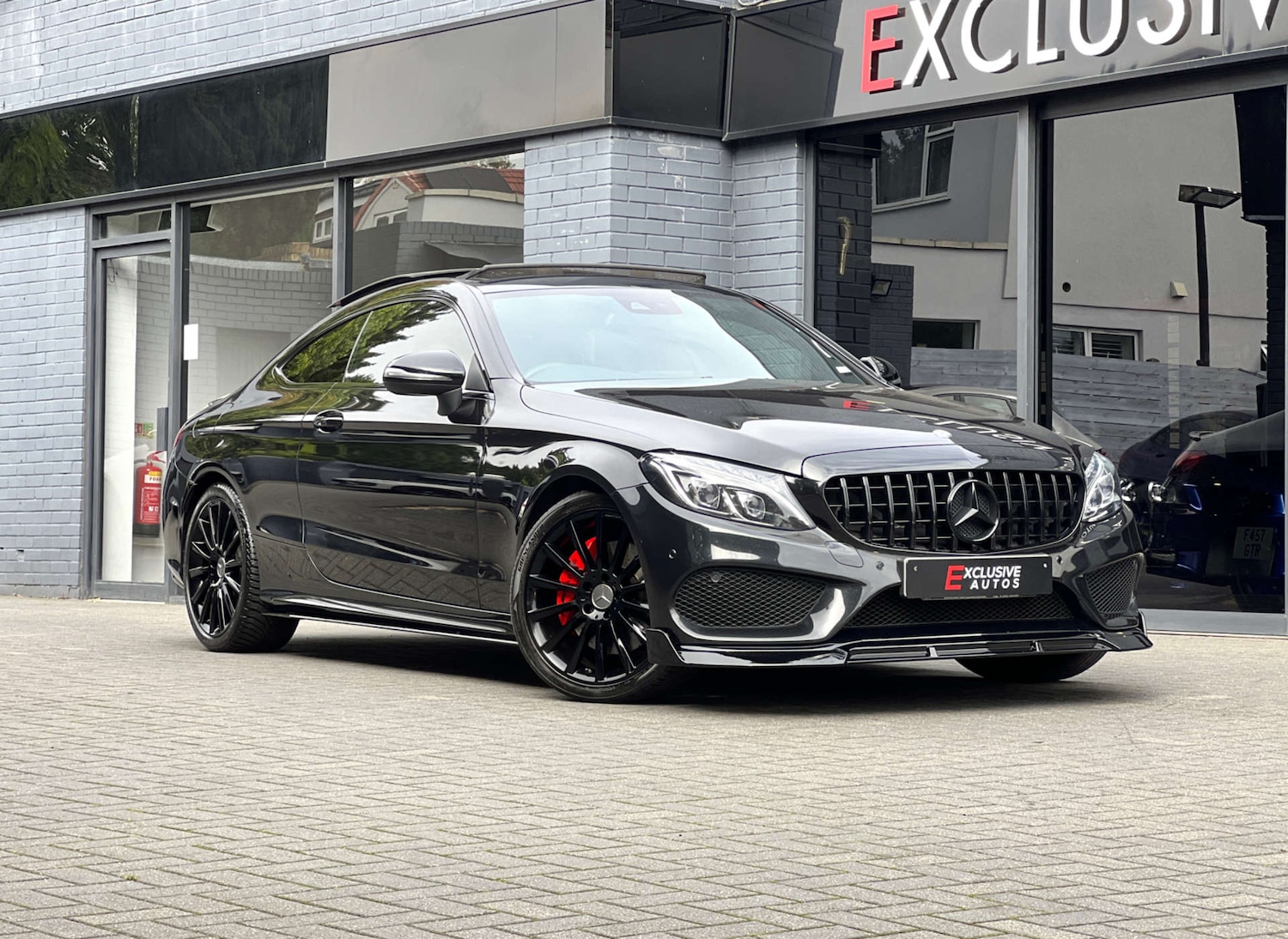 Used Mercedes-Benz C Class 2017 for sale - 76600894: Photo 1