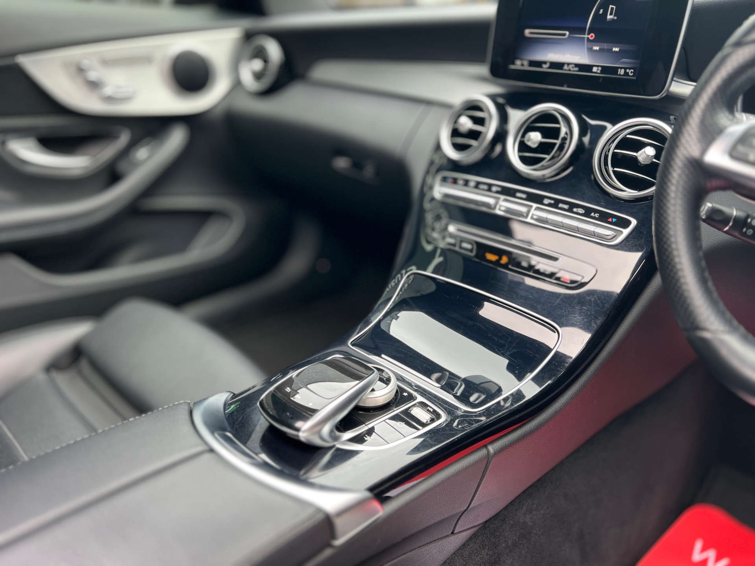 Used Mercedes-Benz C Class 2017 for sale - 76600894: Photo 23