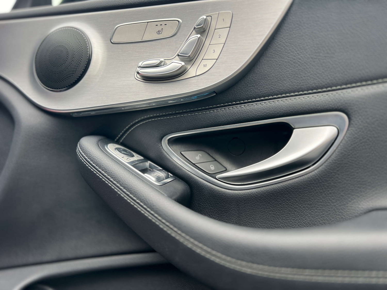 Used Mercedes-Benz C Class 2017 for sale - 76600894: Photo 27