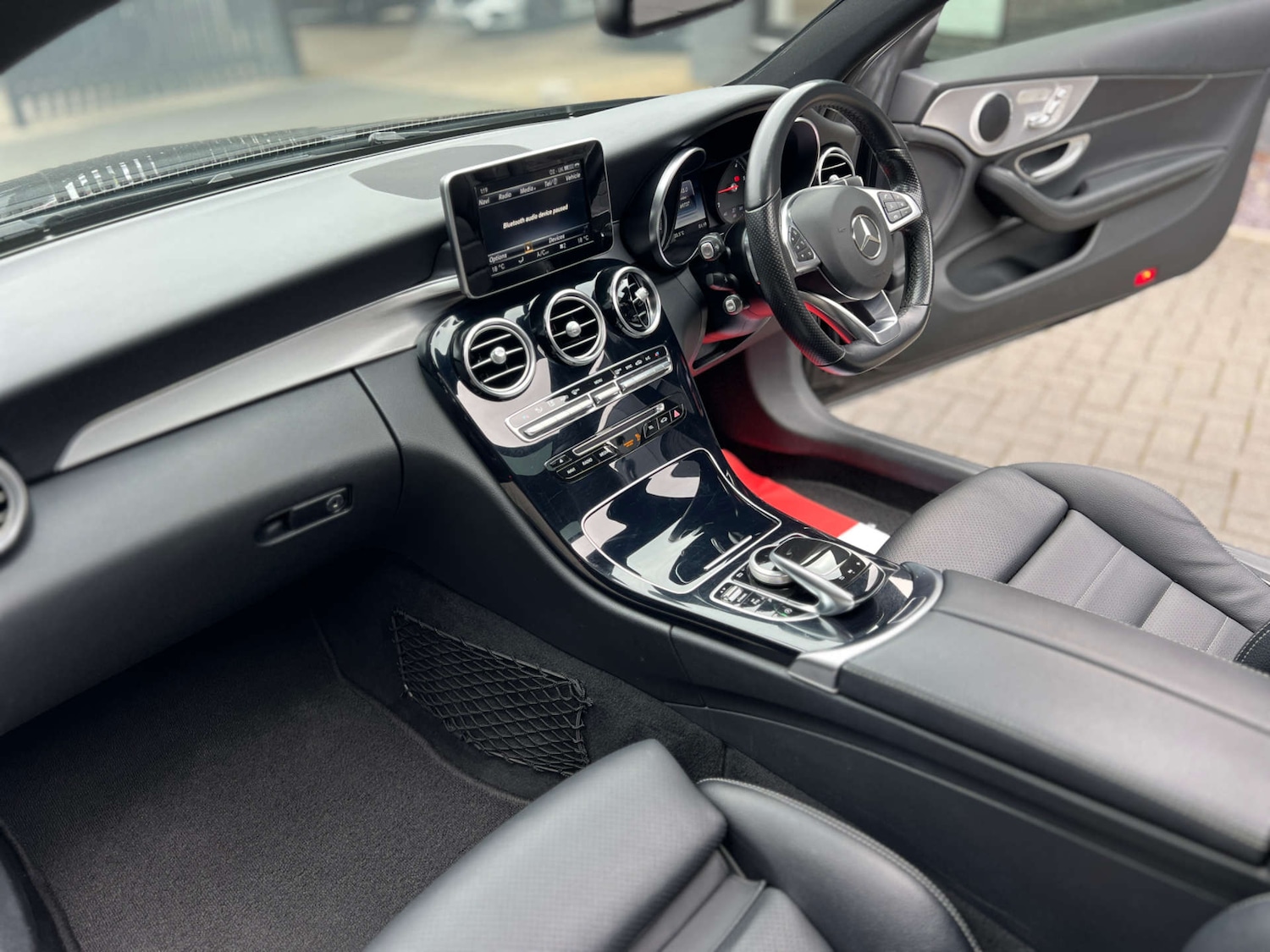 Used Mercedes-Benz C Class 2017 for sale - 76600894: Photo 29