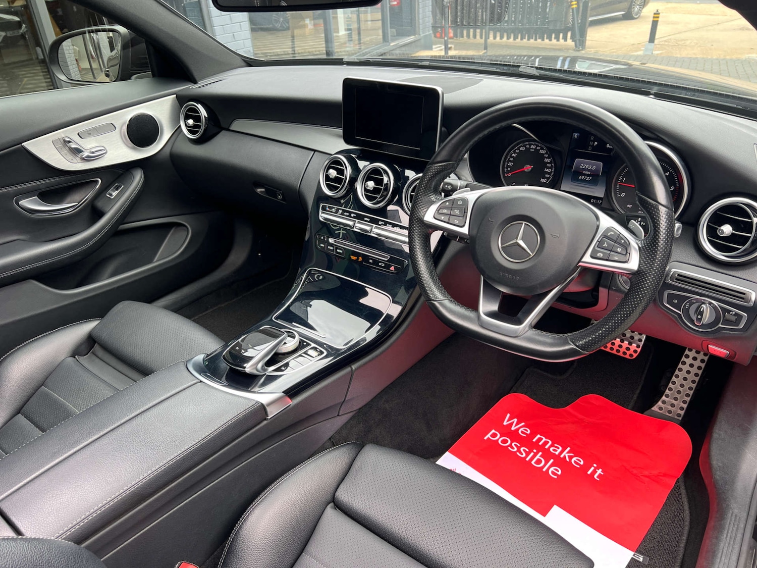 Used Mercedes-Benz C Class 2017 for sale - 76600894: Photo 4