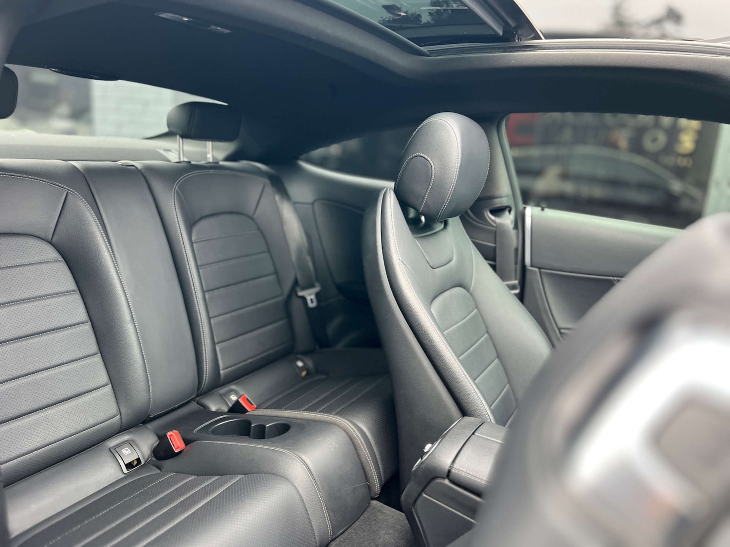 Used Mercedes-Benz C Class 2017 for sale - 76600894: Photo 8