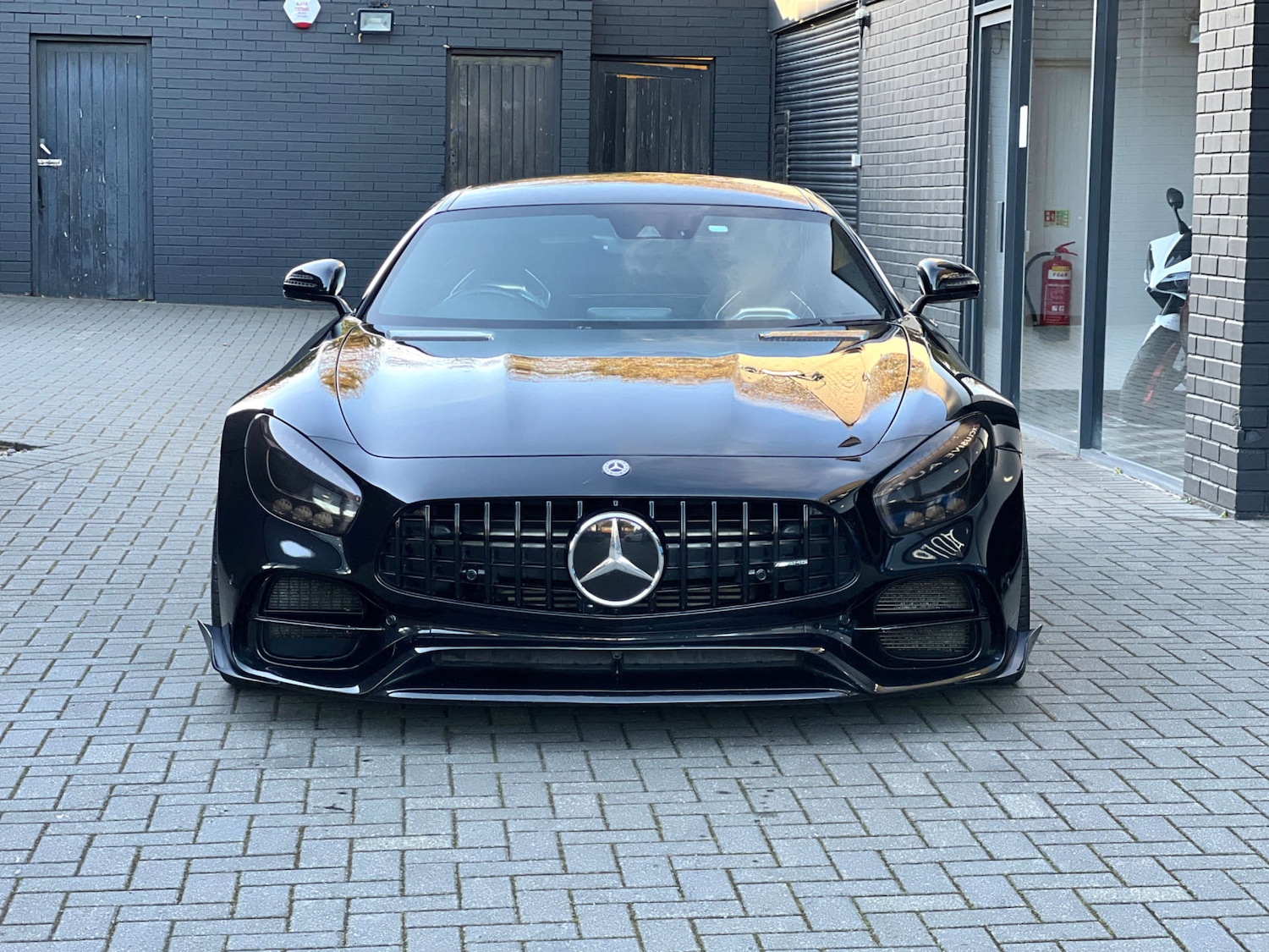 Used Mercedes-Benz AMG GT 2017 for sale - 77681303: Photo 43