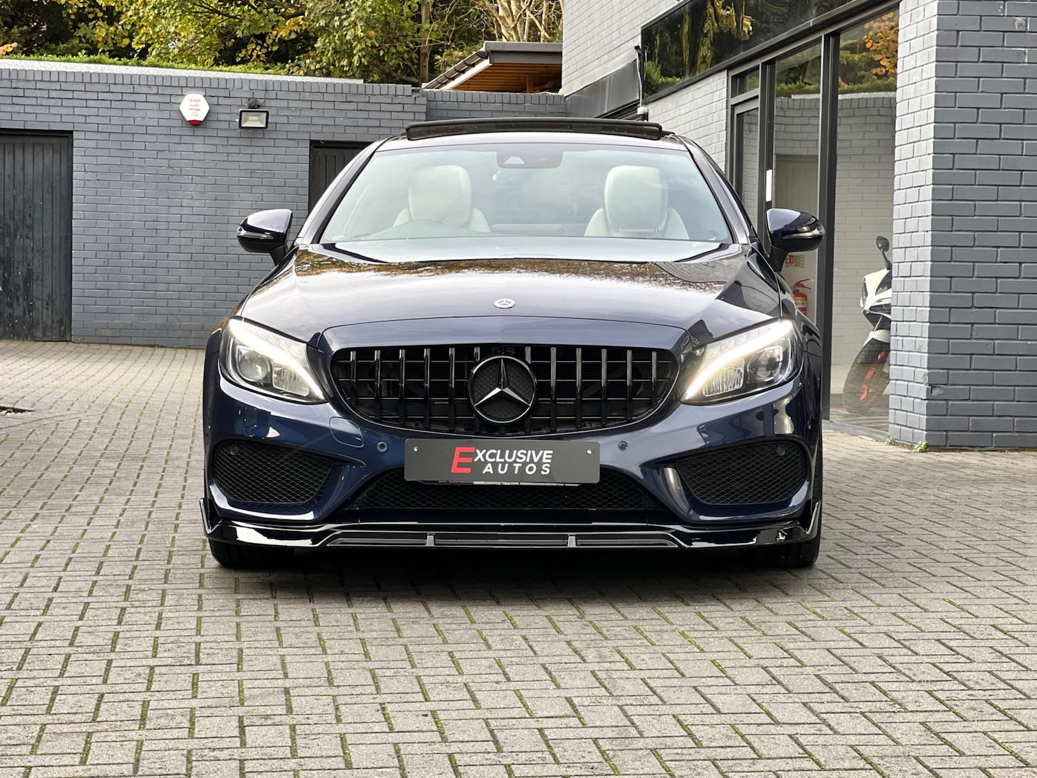 Used Mercedes-Benz C Class 2018 for sale - 76497669: Photo 4