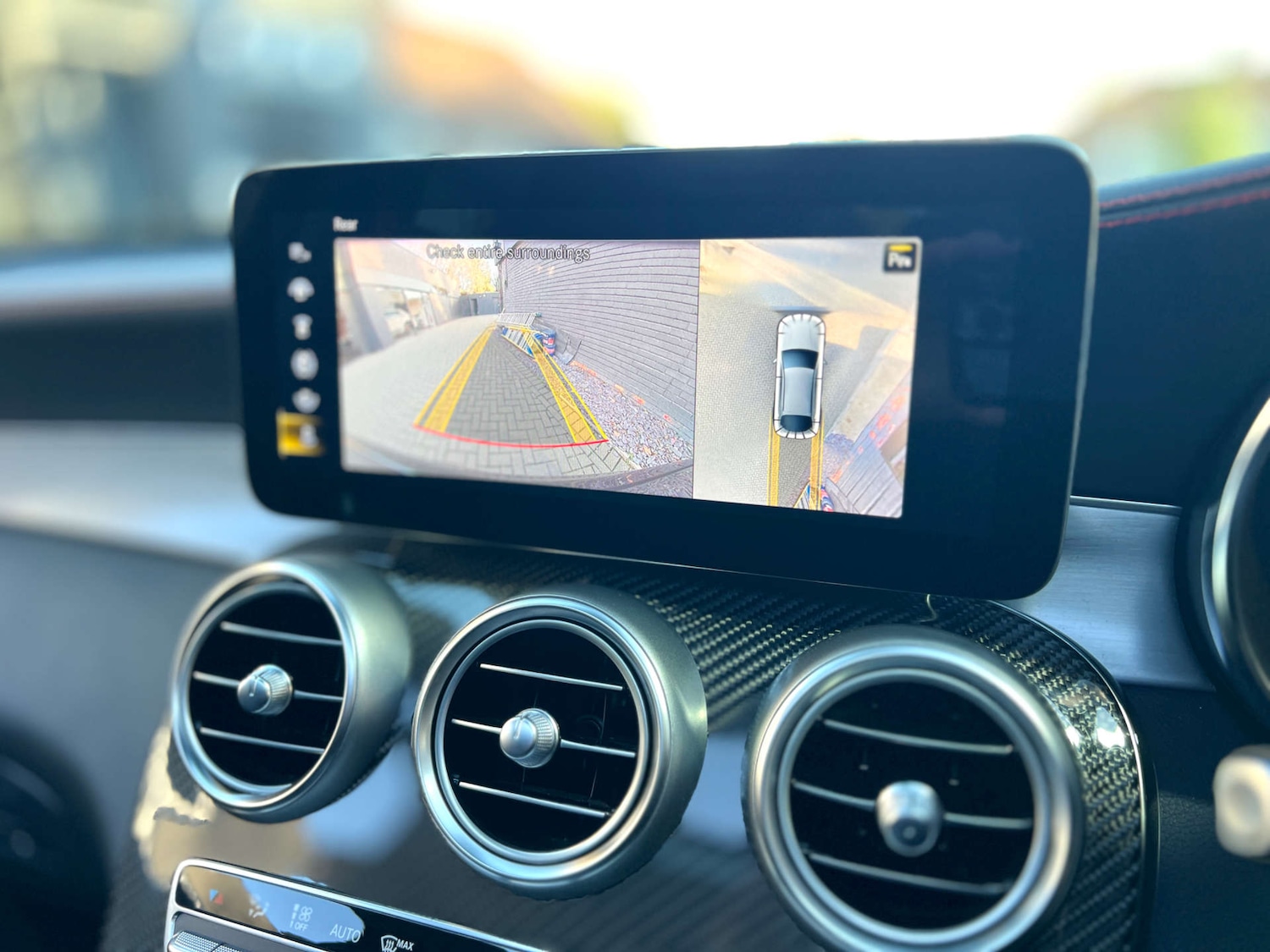 Used Mercedes-Benz GLC 2021 for sale - 76637249: Photo 10