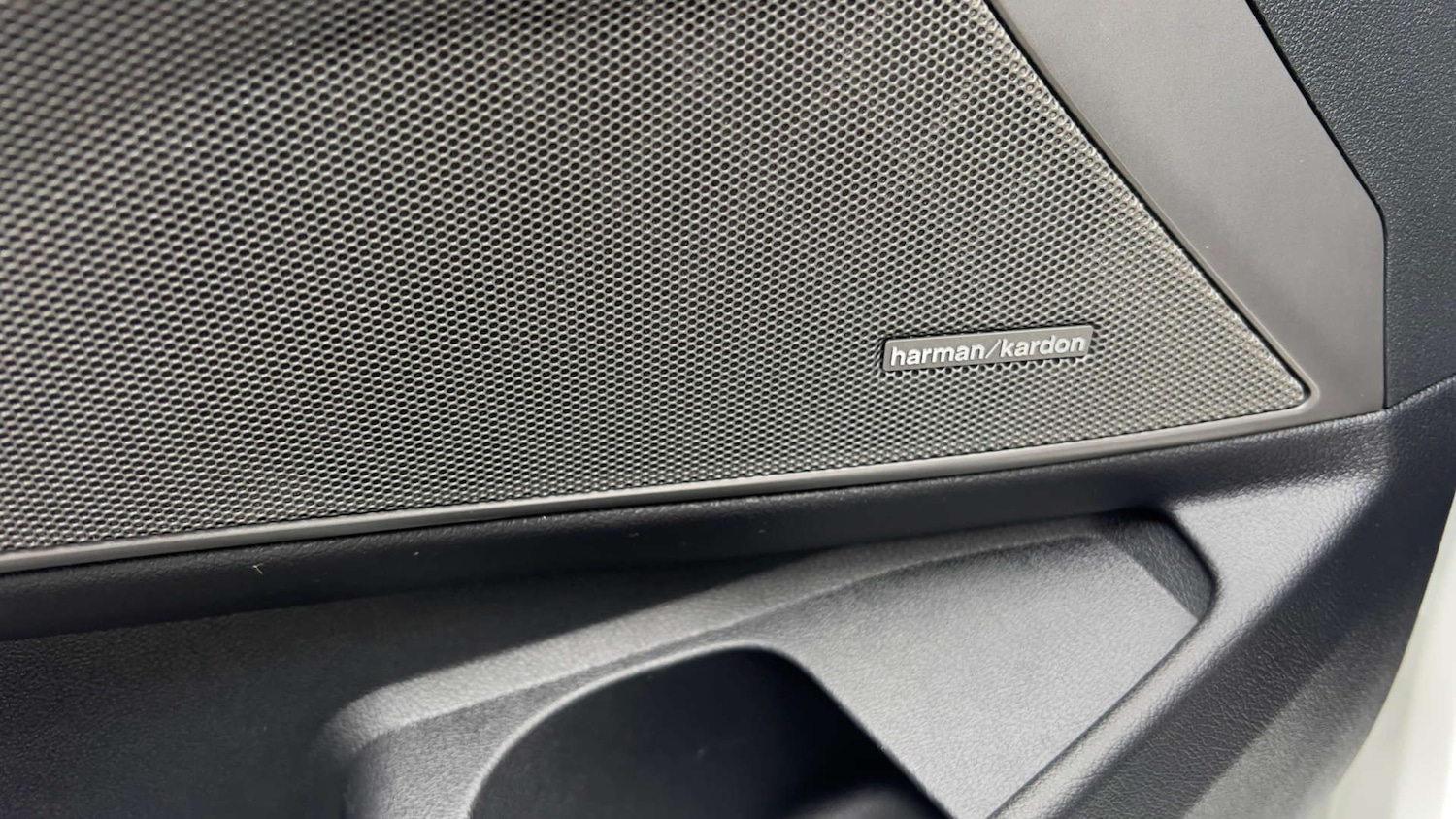 Used BMW 3 Series 2019 for sale - 77704058: Photo 15