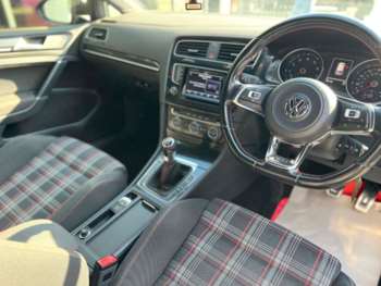 Used Volkswagen Golf 2015 for sale - 74375855: Photo
