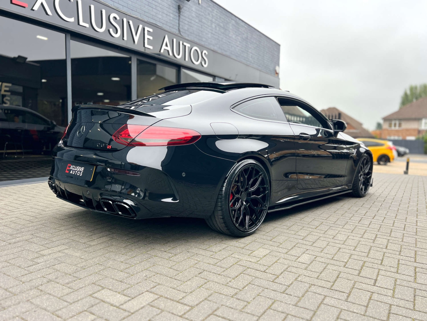 Used Mercedes-Benz C Class 2020 for sale - 76600728: Photo 3