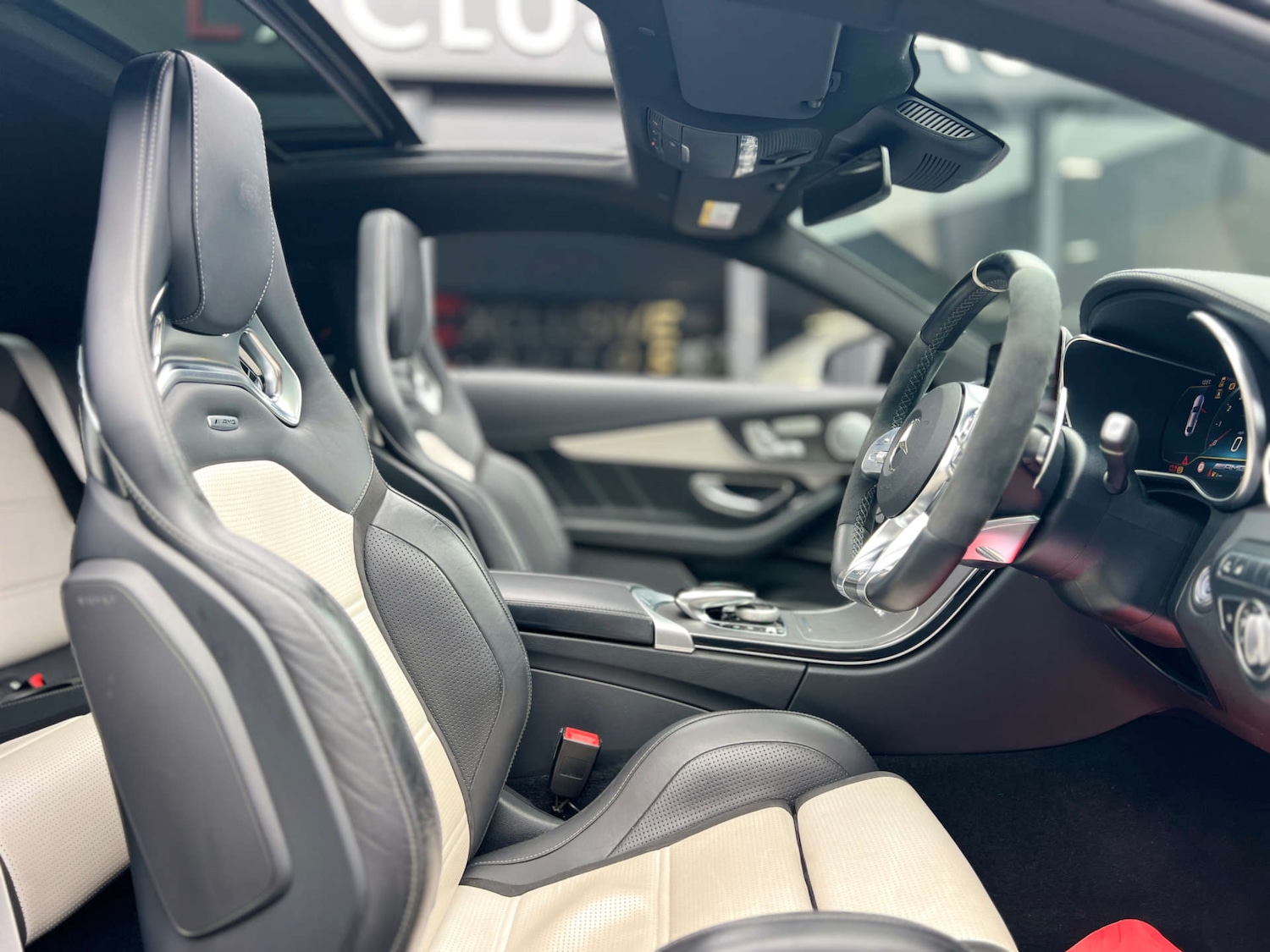 Used Mercedes-Benz C Class 2020 for sale - 76600728: Photo 30